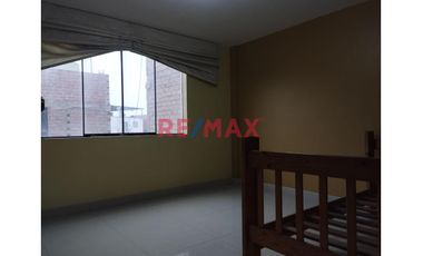 Venta De Casa Mas Departamento En Chorrillos Condominio Las Palmeras