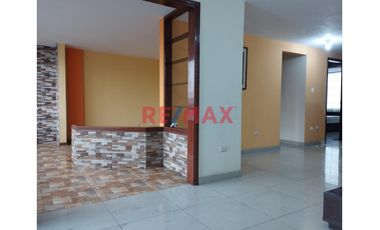 Venta De Casa Mas Departamento En Chorrillos Condominio Las Palmeras