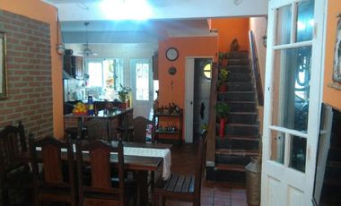Casa PH en venta en Quilmes Oeste