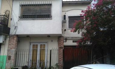 Casa PH en venta en Quilmes Oeste