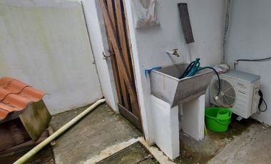 Se vende casa frente al mar, Colón, Viento Frío