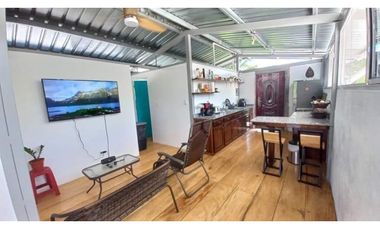 VENDO CASA DE 5 HABITACIONES Y 1169 M2 PUERTO ARMUELLES