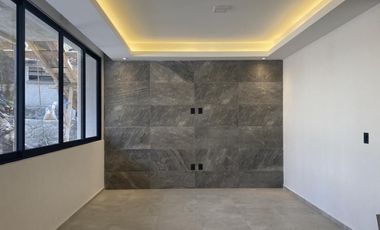 A un paso de plaza Cuernavaca