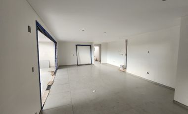 Aitén Housing: Diseño Minimalista con 3 Dorm.Diseño y estilo Premium en Zona Norte