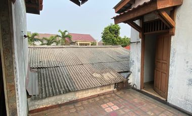 Rumah Asri, dan Nyaman di Larangan