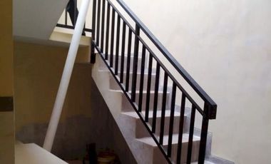 Rumah Bisa Untuk Usaha di Ciawitali Citeurep Cimahi harga : 450.000.000