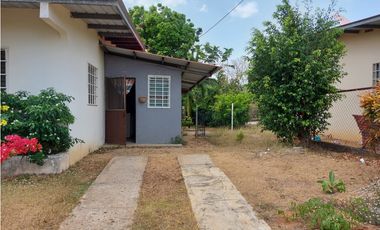 VENTA DE CASA EN PENONOME CON +600 MTS