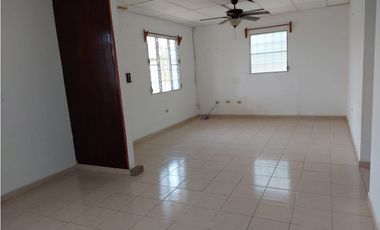 VENTA DE CASA EN PENONOME CON +600 MTS