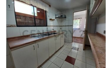 Se arrienda casa en condominio Jardines del Sur
