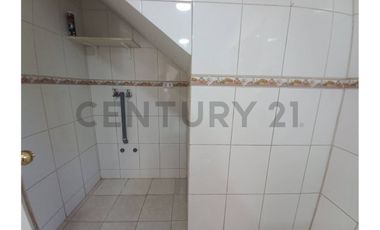 Se arrienda casa en condominio Jardines del Sur