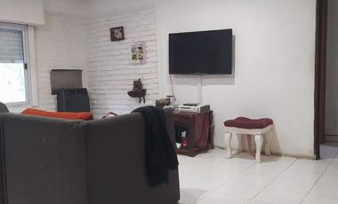 Lote de 8.66x30m, total:  U$S 110.000