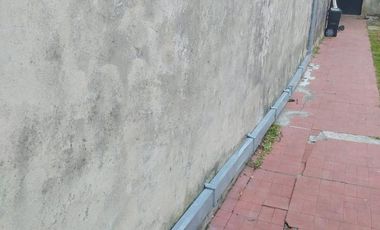 Lote de 8.66x30m, total:  U$S 110.000