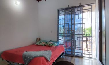 casa en venta en patio centro. Cod V29375
