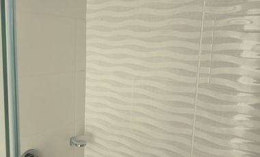 apartamento en arriendo en av. 30 de agosto. Cod A7344936