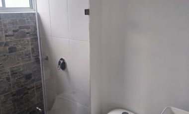 apartamento en arriendo en av. 30 de agosto. Cod A7344936