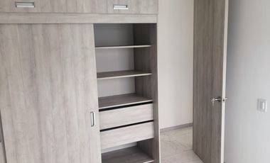 apartamento en arriendo en av. 30 de agosto. Cod A7344936