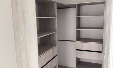 apartamento en arriendo en av. 30 de agosto. Cod A7344936