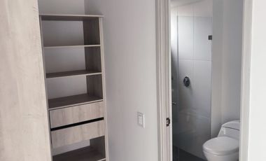 apartamento en arriendo en av. 30 de agosto. Cod A7344936