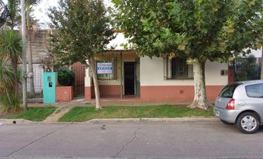 Casa de 3 Ambientes en Quilmes - GRAN OPORTUNIDAD