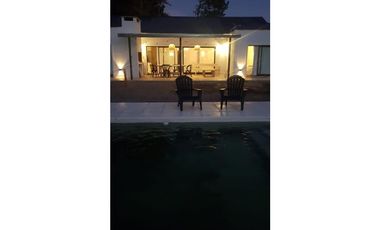 Casa en Alquiler temporario - Costa Esmeralda