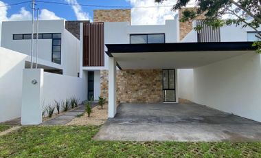 Casa en venta en Mérida Yucatán,  Temozón Norte