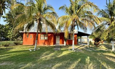 Casa con Alberca Campestre en Chichicaxtle Ver, a 45 mins de Xalapa Veracruz