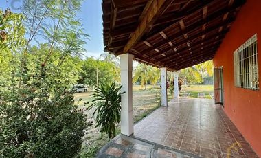 Casa con Alberca Campestre en Chichicaxtle Ver, a 45 mins de Xalapa Veracruz