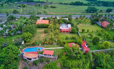 Casa con Alberca Campestre en Chichicaxtle Ver, a 45 mins de Xalapa Veracruz