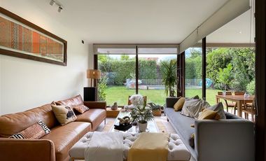 Casa en venta de 3 dorm. en Colina