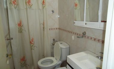 Departamento de 3 ambientes ubicado en el Barrio Viplastic - Longchamps.