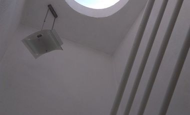 Increíble Casa con Gran Salón de Eventos Muy Amplios Espacios y Gran Iluminación