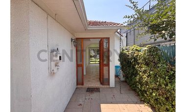 CASA COMERCIAL EN ARRIENDO EN VITACURA