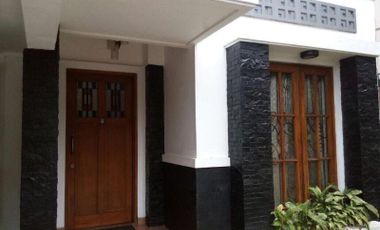 Rumah Bintaro Menteng Dekat Mall BXC Tangerang Selatan