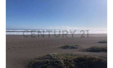 GRAN TERRENO PRIMERA LÍNEA PUNTA DE LOBOS