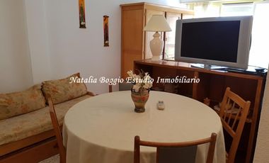 DEPARTAMENTO DE 1 AMBIENTE a 150 mts del mar y 300 mtsd e la peatonal