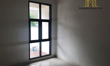 5 Bedroom House for sale
