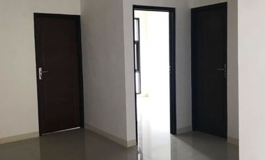 5 Bedroom House for sale
