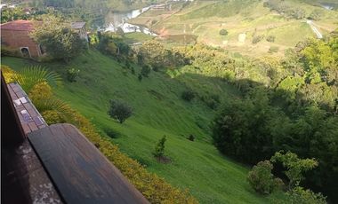 Finca En El Peñol Vereda El Morro