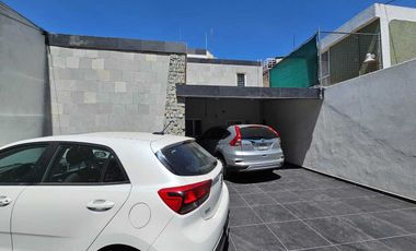 Excelente Propiedad Habilitada Para Oficinas, Consultorios y Coworking