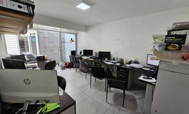 Excelente Propiedad Habilitada Para Oficinas, Consultorios y Coworking