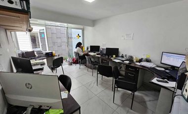 Excelente Propiedad Habilitada Para Oficinas, Consultorios y Coworking