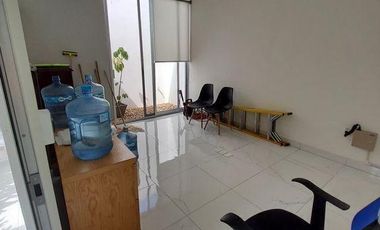 Excelente Propiedad Habilitada Para Oficinas, Consultorios y Coworking