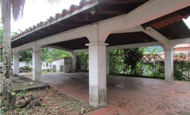 Venta de casa en Las Cumbres GTA