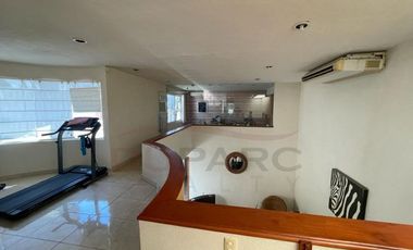 Casa amueblada en renta Calle 36 x Av. Castellot