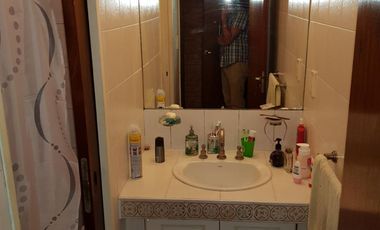 Excelente ph fondo 3 amb con patio y pileta