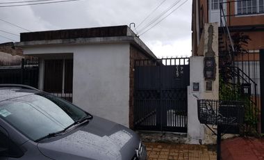 Excelente ph fondo 3 amb con patio y pileta