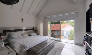 casa en venta en los patios. Cod V30754