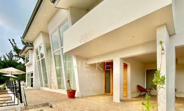 Casa en Venta en Los Bollenes - K24