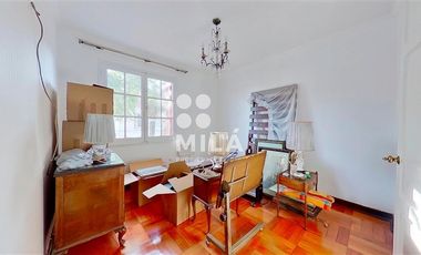 Casa Ley Pereira Providencia. Colegio San Ignacio