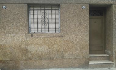 Departamento 2 ambiente tipo casa